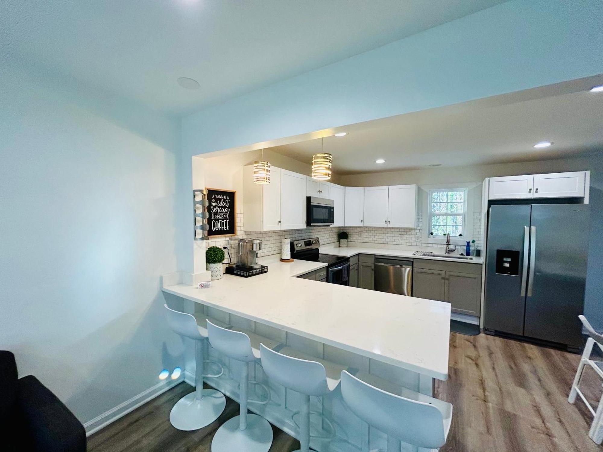 Modern Home Near Uptown Clt, Airport And More Charlotte Dış mekan fotoğraf